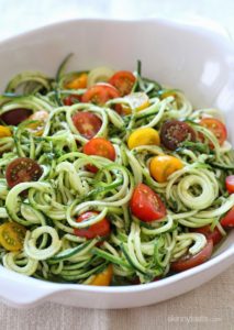 zucchini-noodles-with-pesto-and-tomatoes